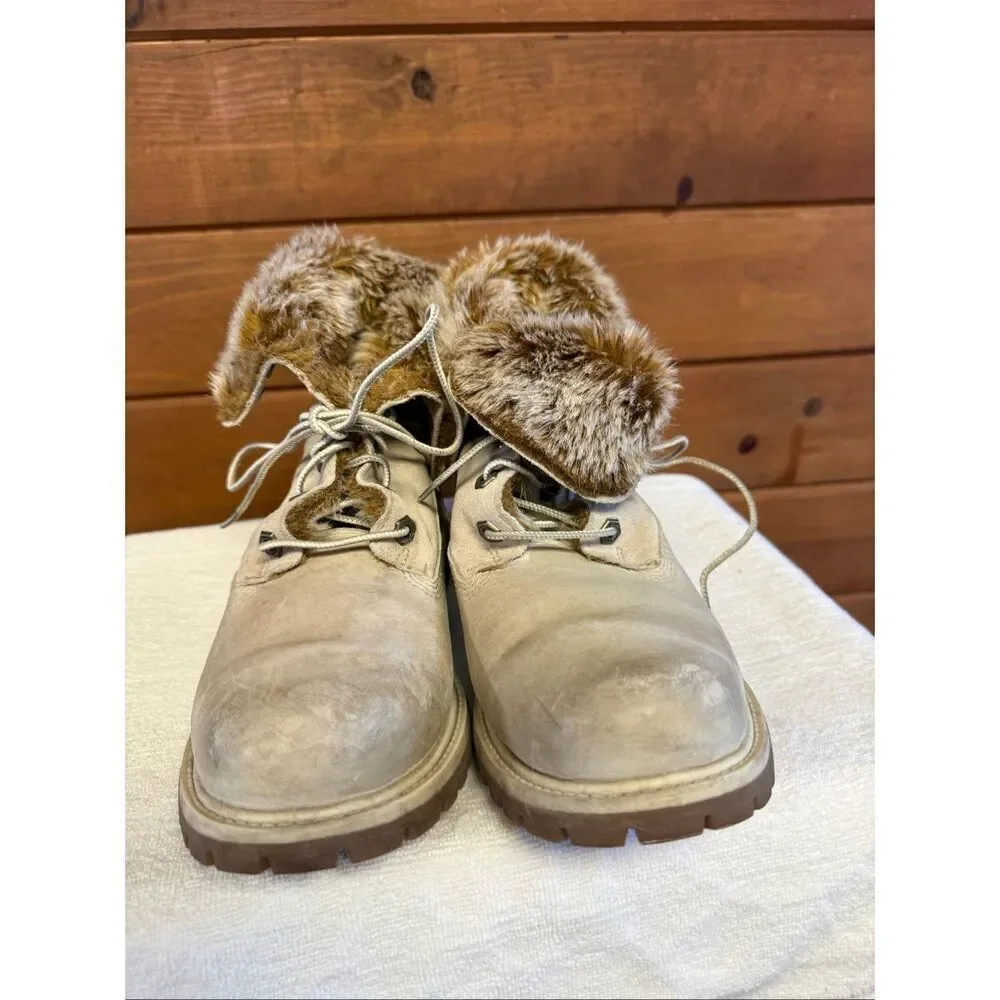 Timberland Waterproof Teddy Fleece Fold Over Fur boots light beige Sz 9.5